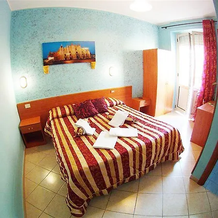 Domus Ferruccio Guest house Rome