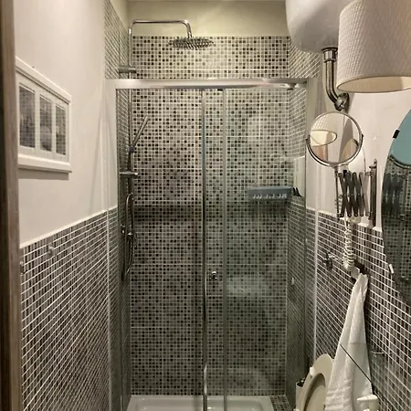 Domus Ferruccio Гостевой дом 2*