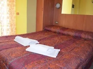 Domus Ferruccio 4* Rom