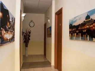 Gasthof Domus Ferruccio Rom