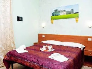 بيت ضيافة Domus Ferruccio