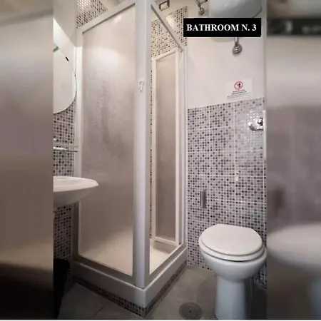 Domus Ferruccio 2* 로마